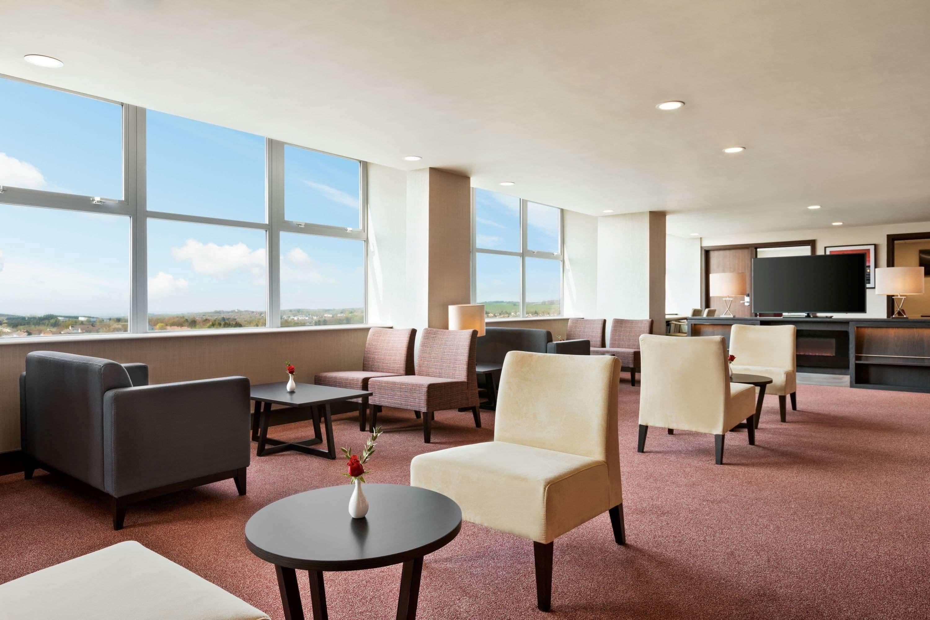 Ramada By Wyndham East Kilbride — Photos 3